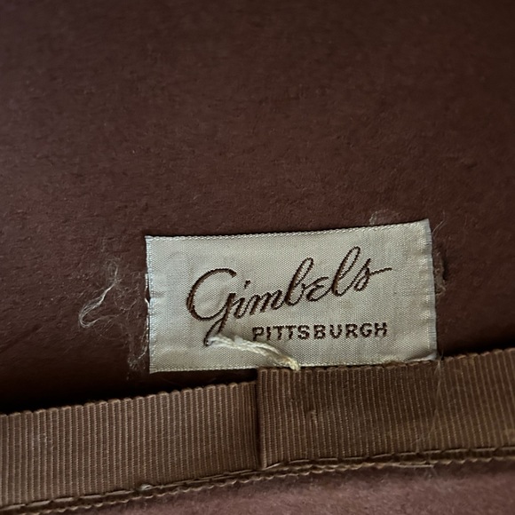 Vintage feathered cloche. - Picture 5 of 5